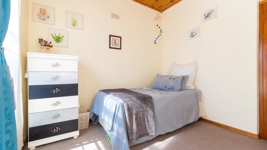 4 Bedroom Property for Sale in Pearly Beach Western Cape